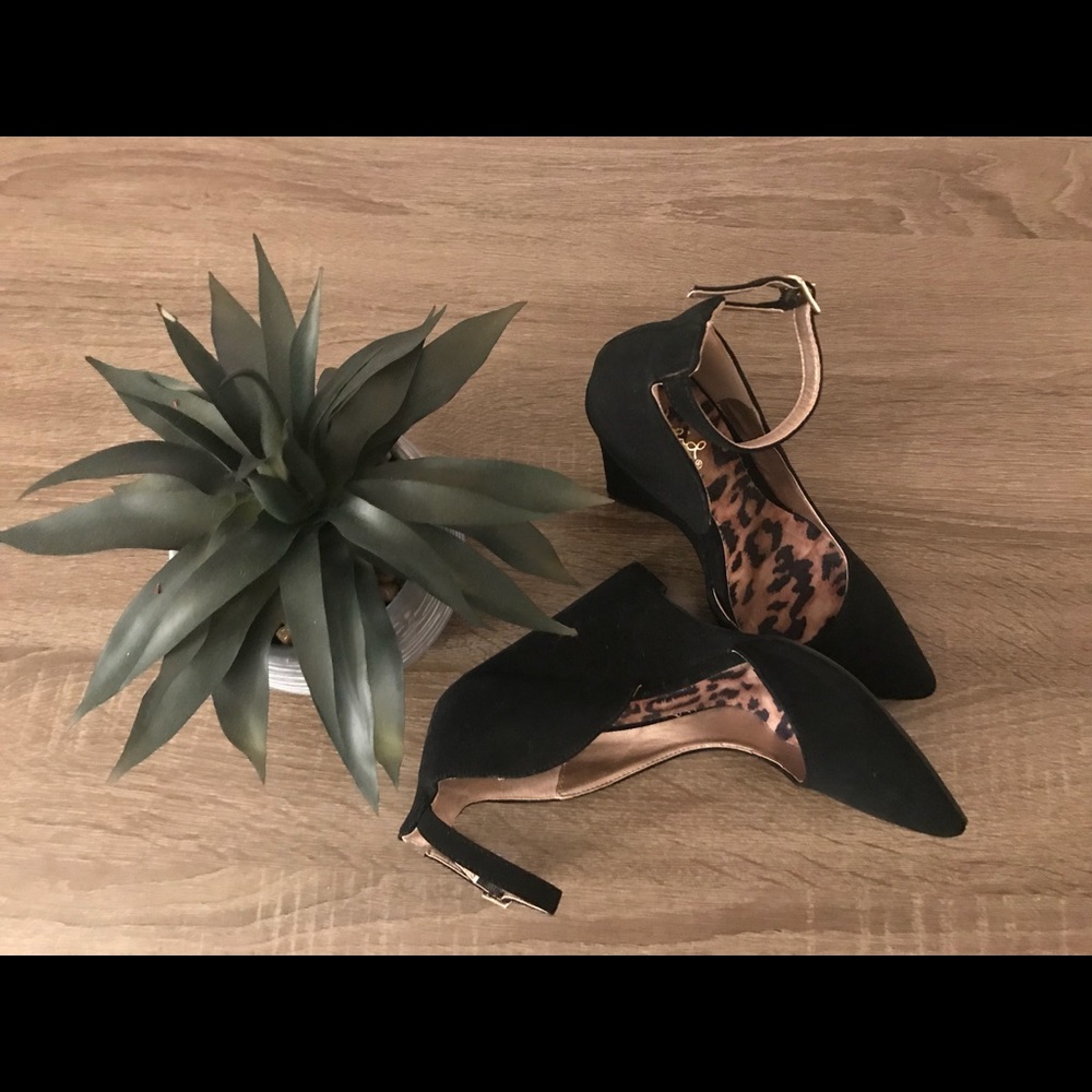 Black Suede Pointy Toe Wedge Heels
